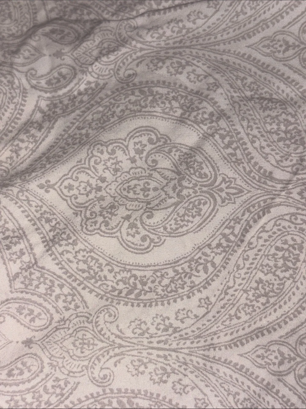 👁️ Ralph Lauren gray paisley pillowcases